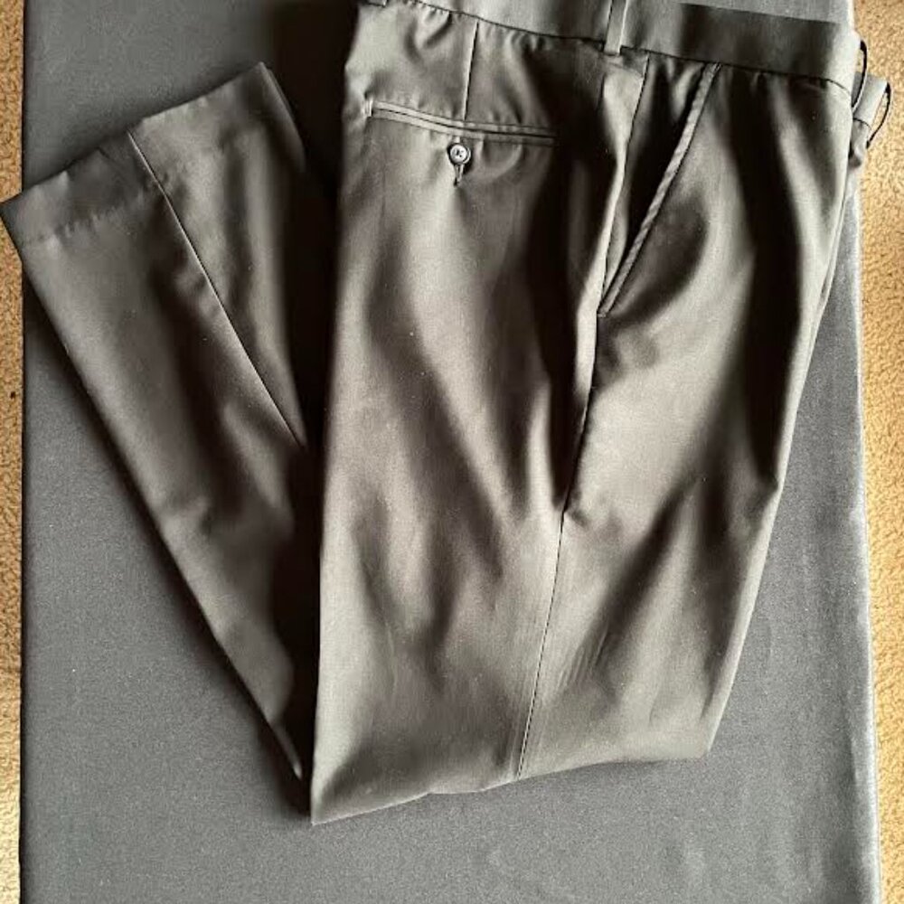Perry Ellis Mens Dress Pants, Black 36 x 32 -pleated
